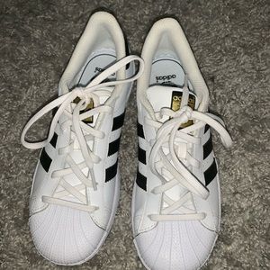 Adidas Superstar